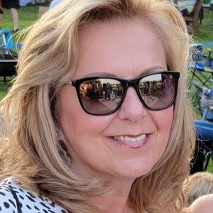 Meet your Posher, Jillian